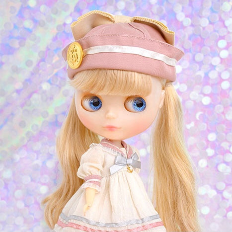 Junie Moonプロデュース「ディアダーリン・ファッション・フォー・ドールズ」から人気ドレスセットが再販になります。