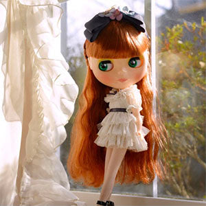 Junie Moon-produced "Dear Darling Fashion for Dolls" is releasing a dress set!