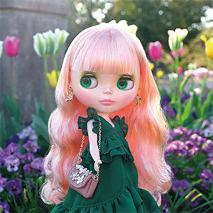 Neo Blythe "Urban Fairy Ellie" sales schedule.