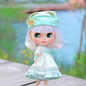 The ever-popular Sailor Set from Dear Darling fashion for dolls, produced by Junie Moon, just dropped in a refreshing new mint green color!