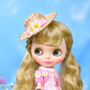 Junie Moon Produce Dear Darling fashion for dolls has released a new item, the “mezzo piano collaboration Margaret Dress Set”!