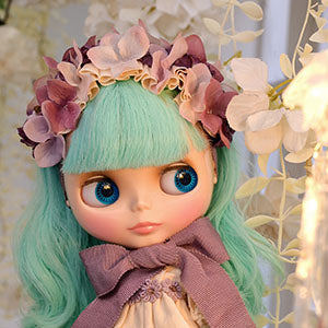 Information on how to sell Neo Blythe “Flowergirl of Happiness”.