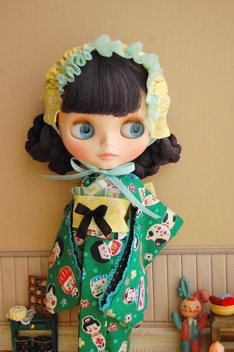 Dress set (Neo Blythe Size) “Neo-size Retro Kokeshi Kimono 3-piece Set” by TIROL