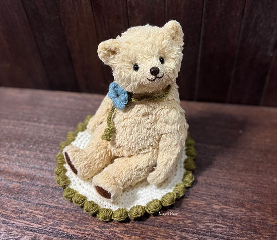 ☆OOAK☆ Stuffed toy"①Luv-able &Hug-able" by Naomi Bear