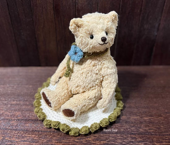 ☆OOAK☆ Stuffed toy"①Luv-able &Hug-able" by Naomi Bear