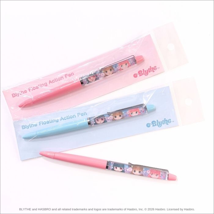 Blythe "Floating Pen"